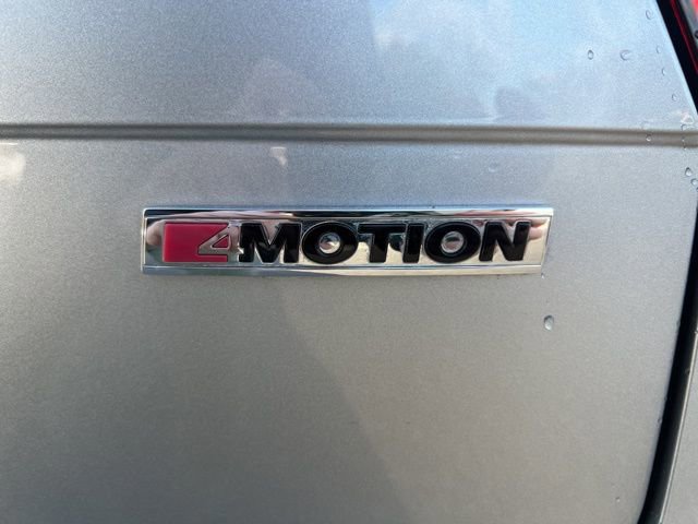 Used 2020 Volkswagen Tiguan SE R-Line image 41