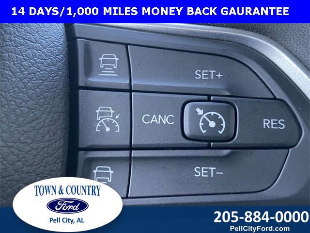 Used 2024 Jeep Grand Cherokee Laredo X image 23