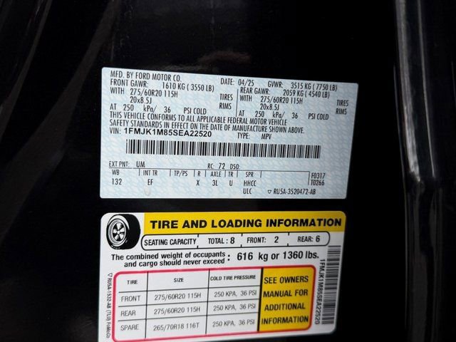 Certified 2025 Ford Expedition Max Platinum image 31