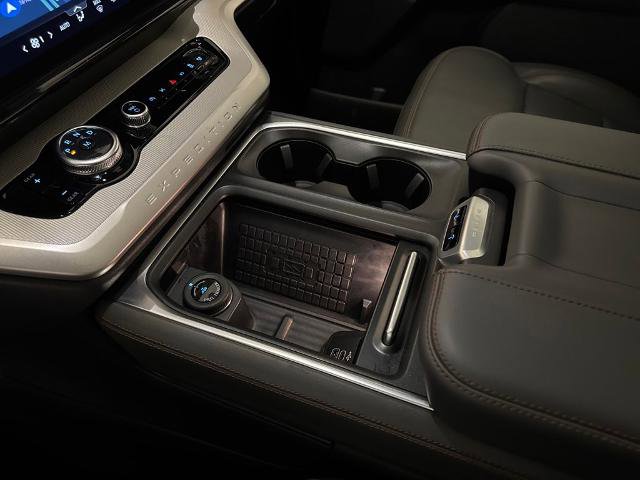 Certified 2025 Ford Expedition Max Active image 32