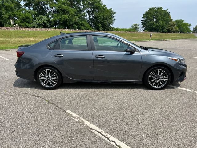 Used 2022 Kia Forte GT-Line w/ GT-Line Premium Package FWD image 12