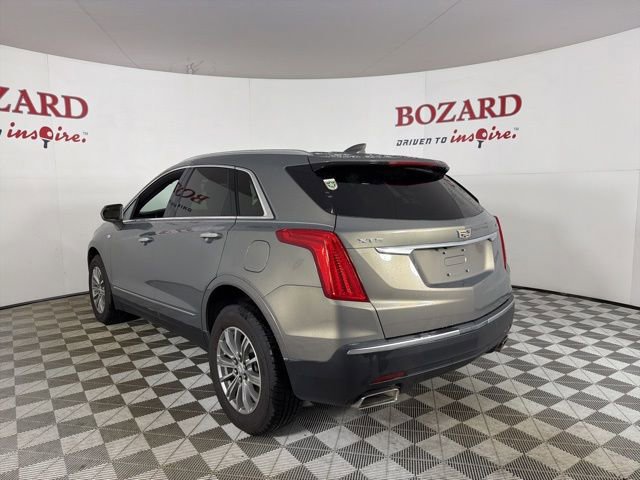 Used 2018 Cadillac XT5 Luxury w/ Driver Awareness Package image 3
