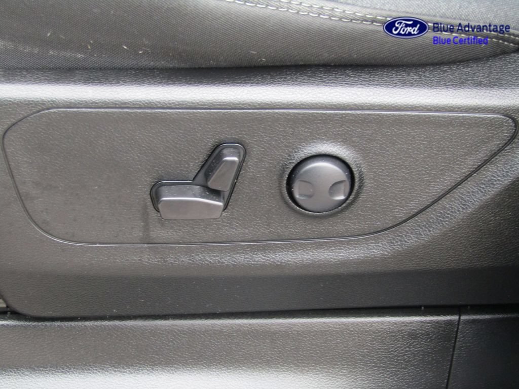 Used 2025 RAM 1500 Big Horn AWD/4WD image 33