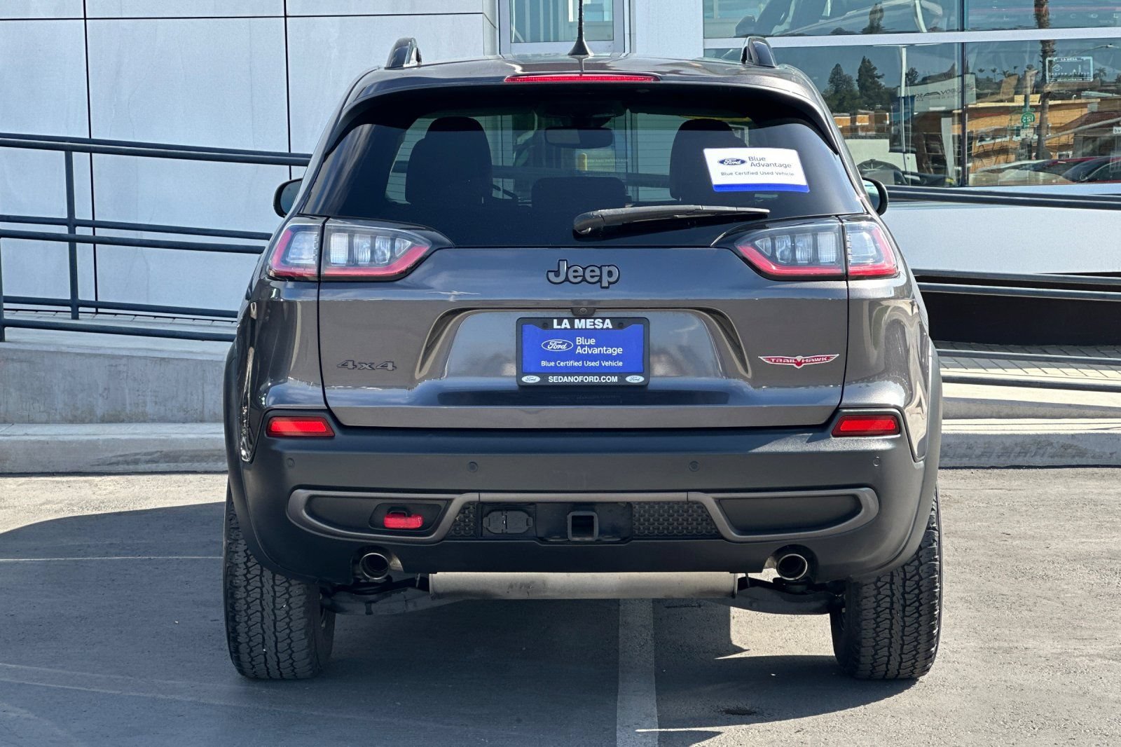 Used 2022 Jeep Cherokee Trailhawk w/ Trailer Tow Group AWD/4WD image 4