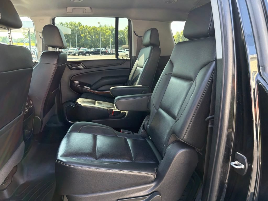 Used 2020 Chevrolet Suburban Premier w/ Max Trailering Package AWD/4WD image 13