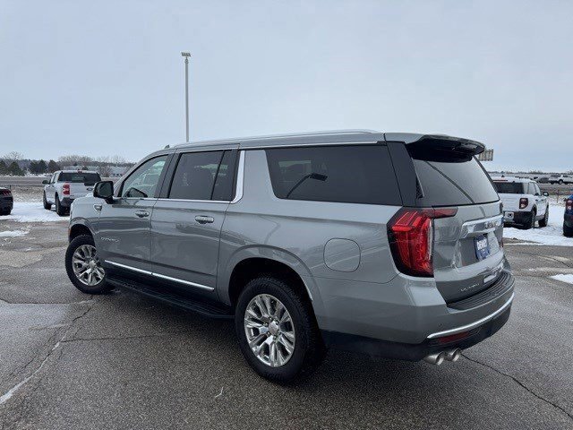 Used 2023 GMC Yukon XL Denali w/ LPO, Floor Liner Package image 3