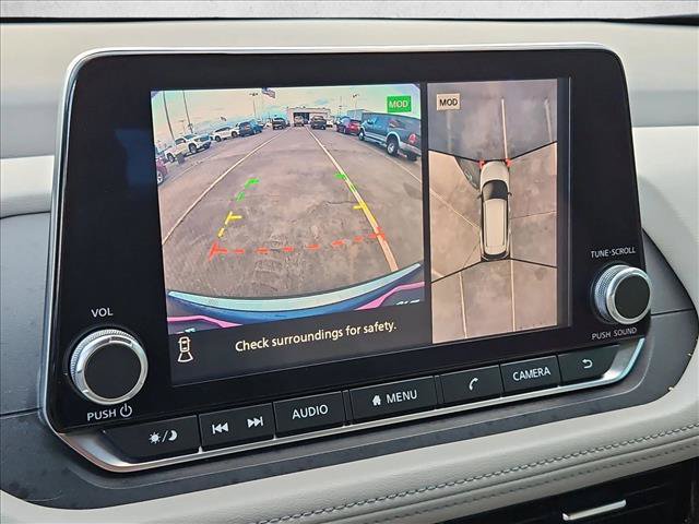 Used 2021 Nissan Rogue SL AWD/4WD image 13