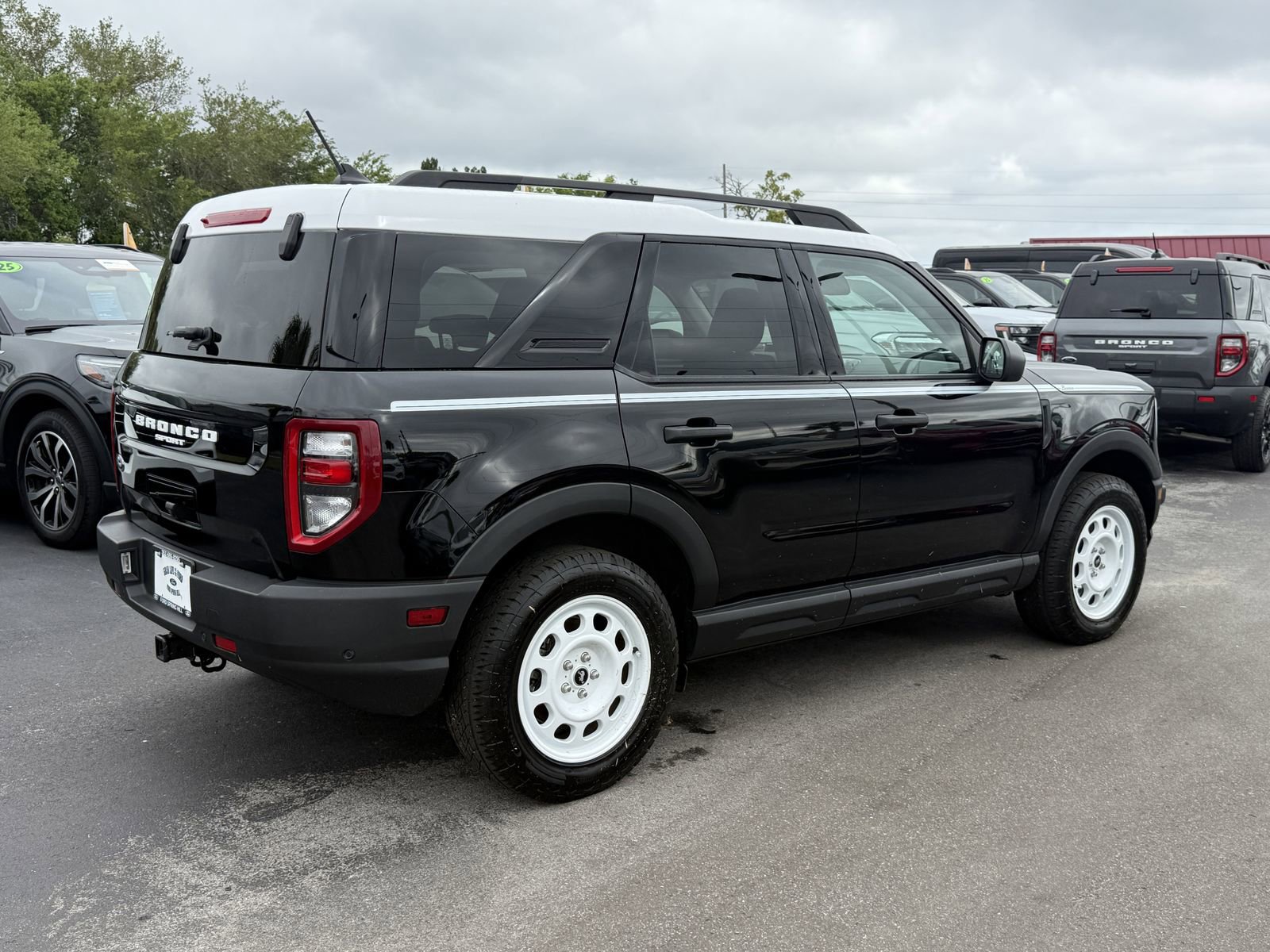 Certified 2023 Ford Bronco Sport Heritage w/ Heritage Convenience Package AWD/4WD image 4