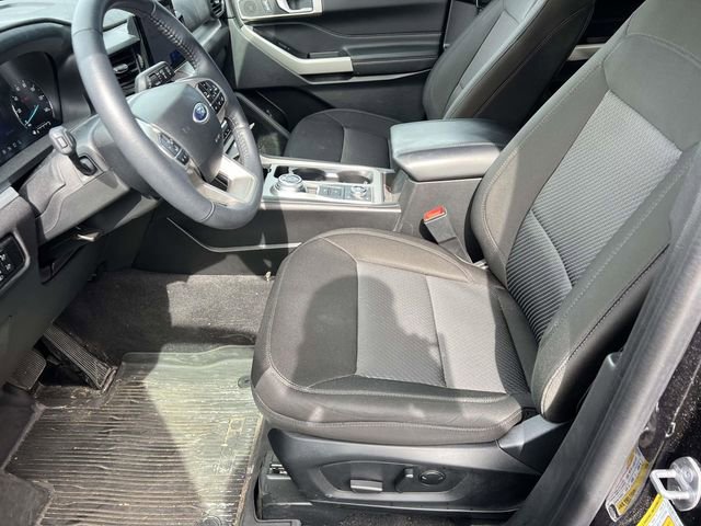 Certified 2024 Ford Explorer XLT AWD/4WD image 7