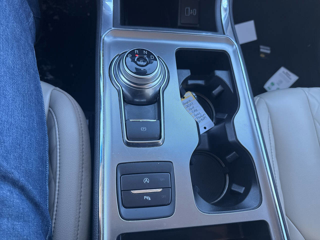 Certified 2024 Ford Edge Titanium image 36