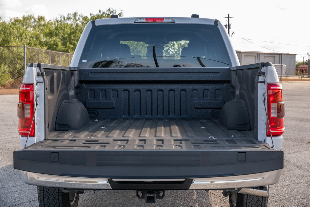 Certified 2022 Ford F150 XLT w/ Equipment Group 302A High AWD/4WD image 24