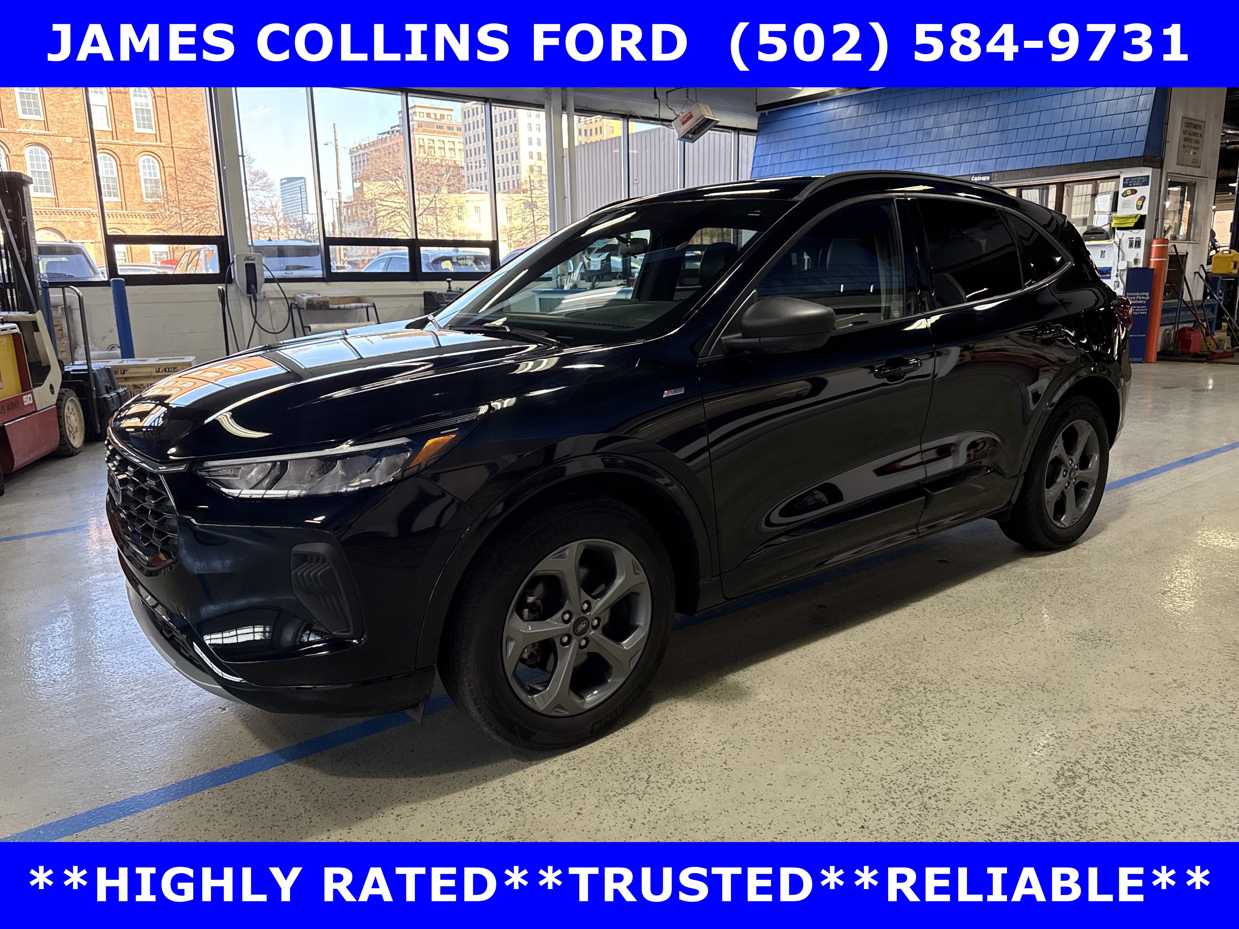 Certified 2023 Ford Escape ST-Line w/ Tech Pack #1 AWD/4WD image 8