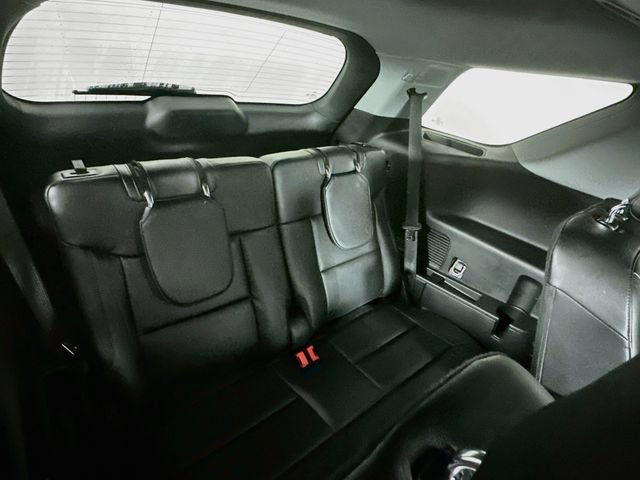 Certified 2023 Ford Explorer Limited w/ Limited Technology Package AWD/4WD image 35