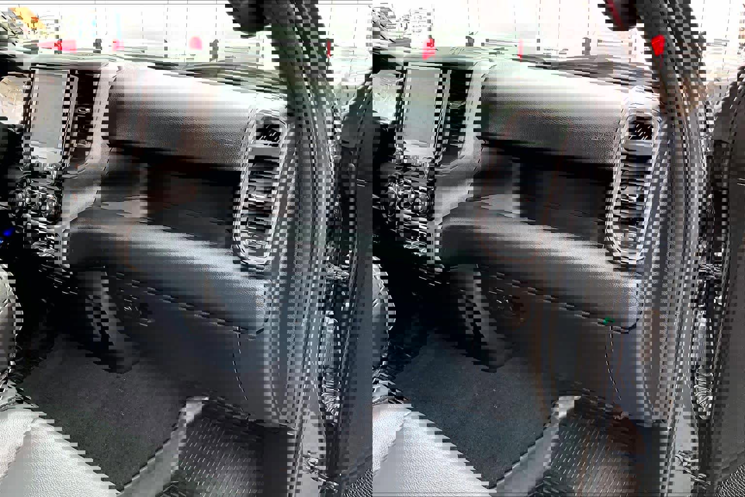 Used 2025 RAM 1500 Tradesman image 19