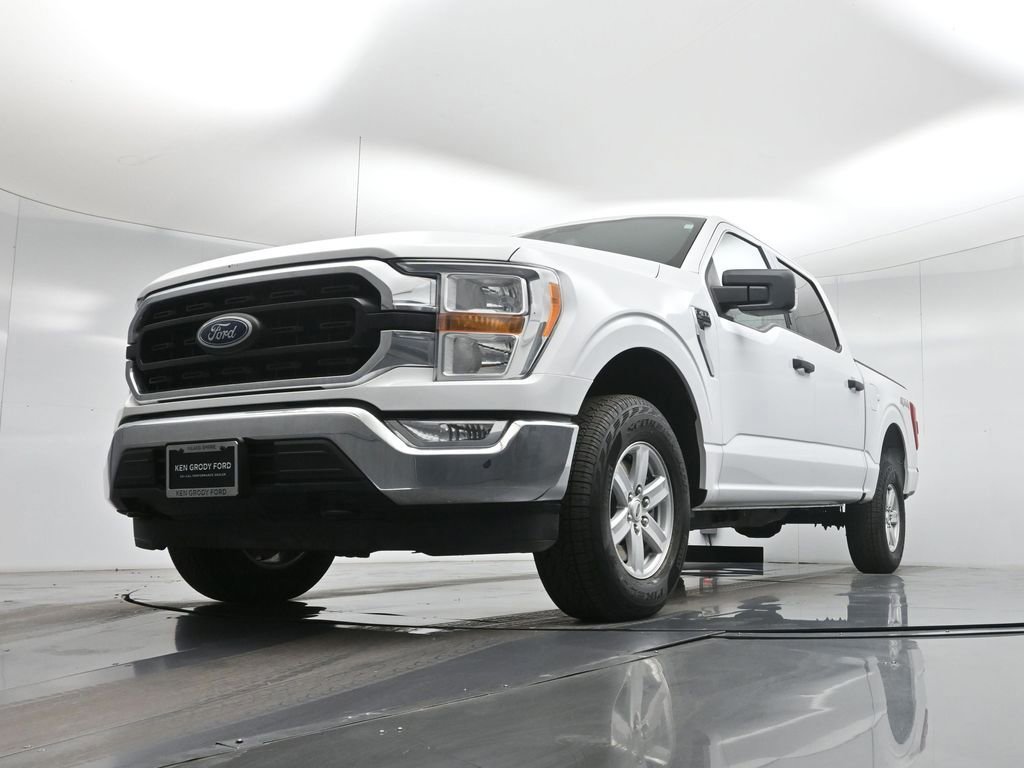 Certified 2021 Ford F150 XLT w/ Equipment Group 301A Mid image 30