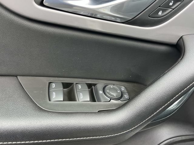 Used 2024 Chevrolet Blazer LT FWD image 33