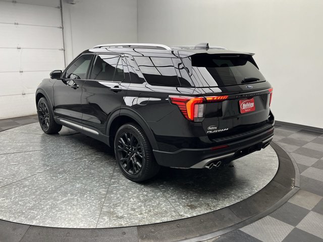 Certified 2025 Ford Explorer Platinum w/ Ultimate Package AWD/4WD image 2