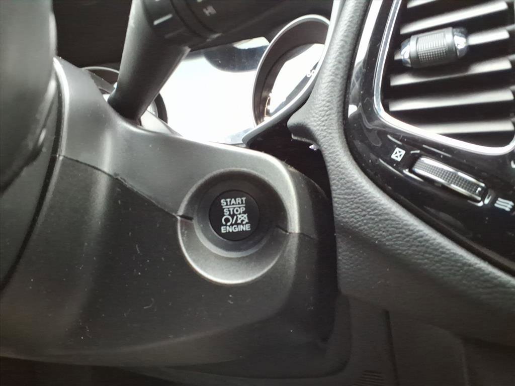 Used 2019 Jeep Compass Limited image 23