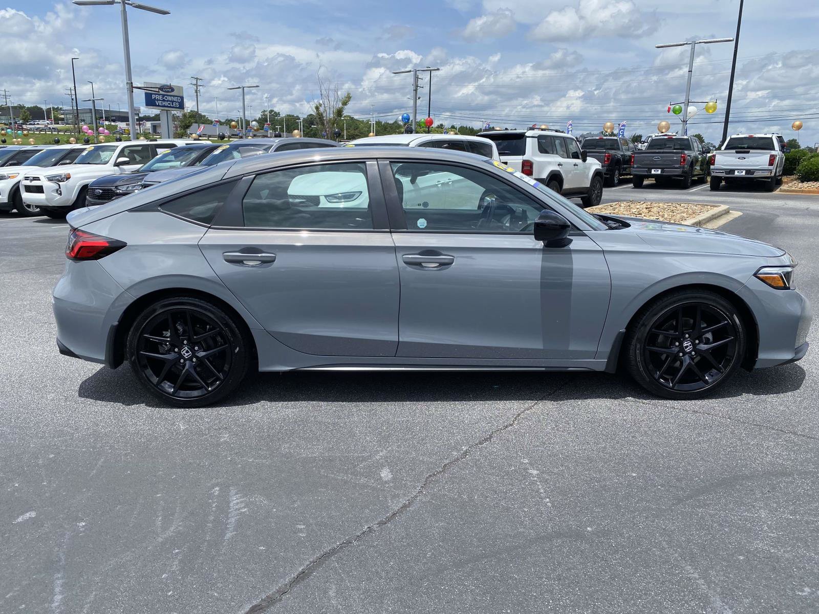 Used 2025 Honda Civic Sport image 8