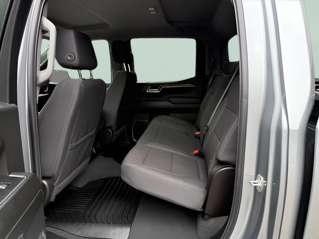 Used 2025 Chevrolet Silverado 1500 LT AWD/4WD image 5
