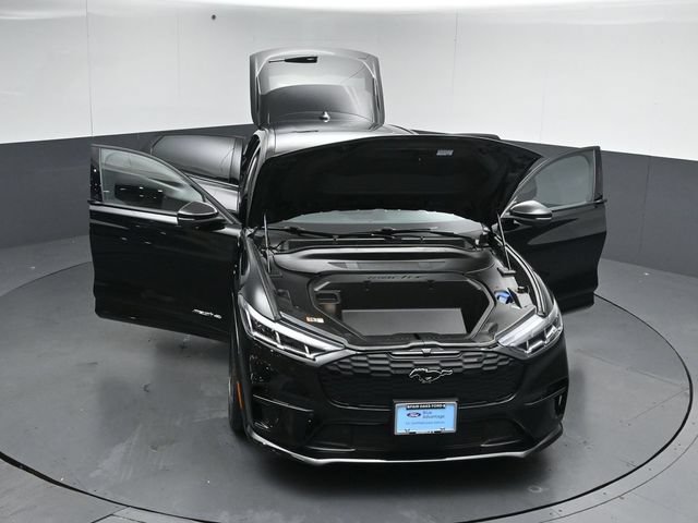 Certified 2025 Ford Mustang Mach-E GT AWD/4WD image 53