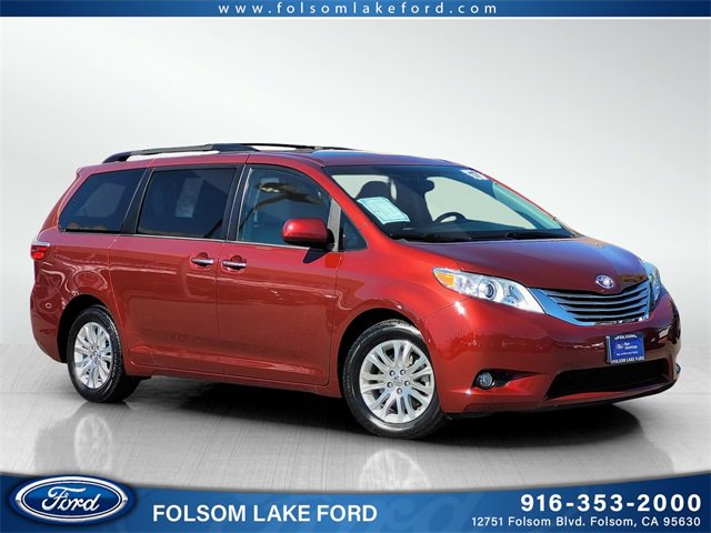 Used 2017 Toyota Sienna XLE