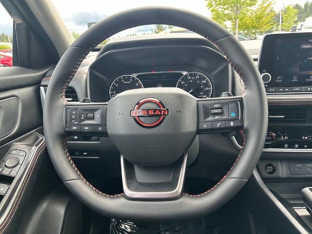 Used 2025 Nissan Rogue SV AWD/4WD image 20