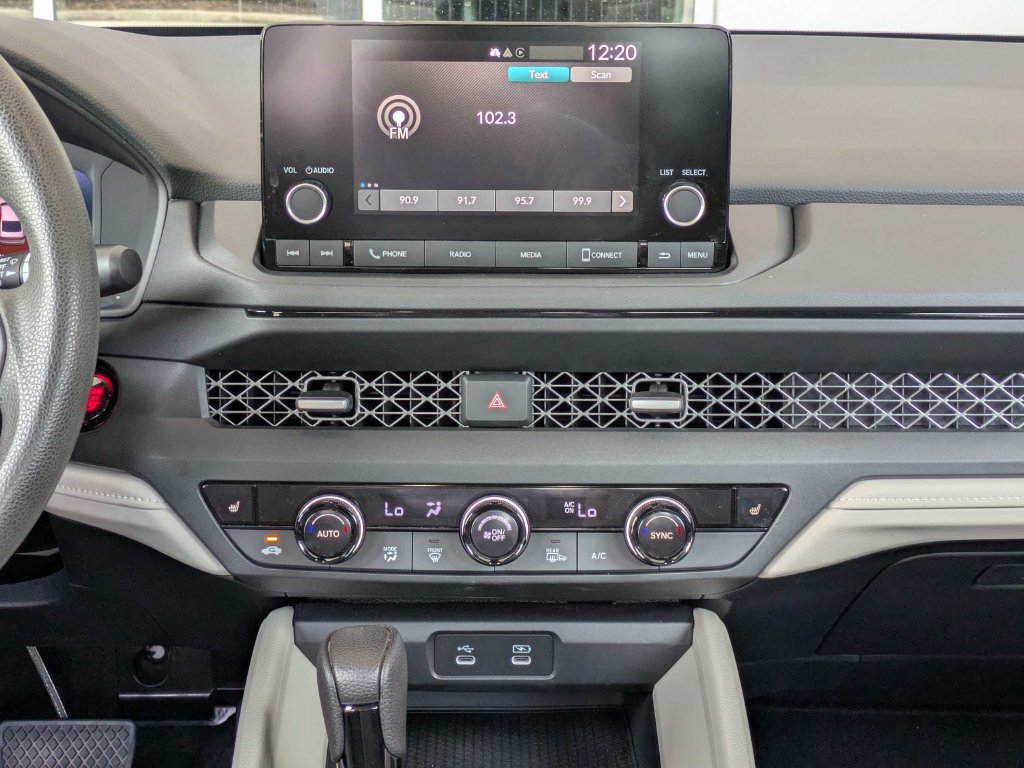Used 2024 Honda Accord EX image 18