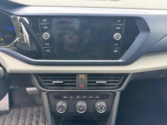 Used 2022 Volkswagen Taos SE FWD image 12