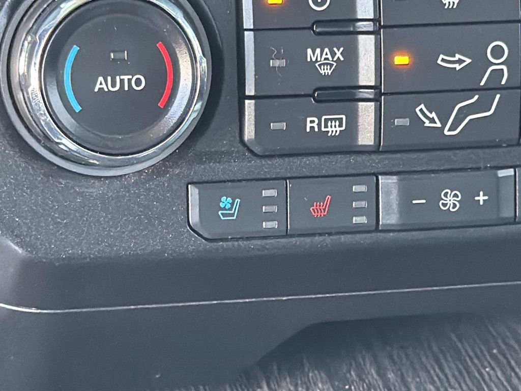 Certified 2020 Ford F250 Lariat w/ Tremor Off-Road Package image 16