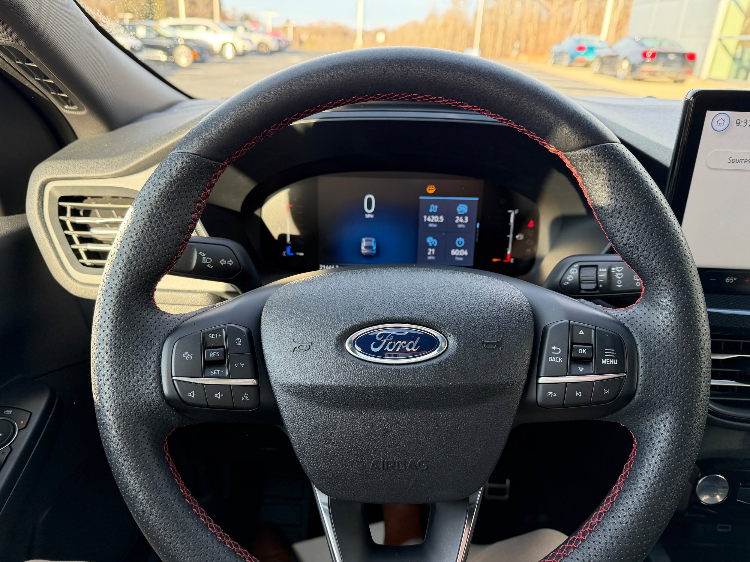 Certified 2023 Ford Escape ST-Line w/ Tech Pack #1 AWD/4WD image 17