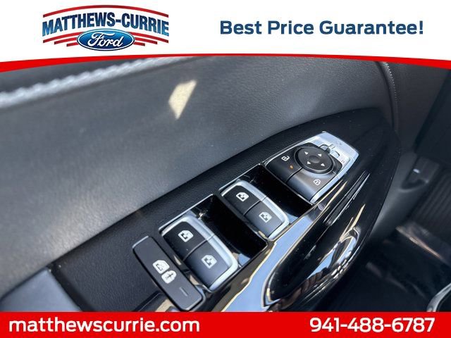 Used 2025 Kia K5 EX image 24