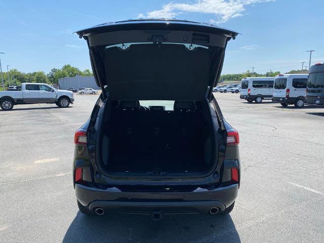 Certified 2024 Ford Escape ST-Line Select w/ Tech Pack #2 AWD/4WD image 9