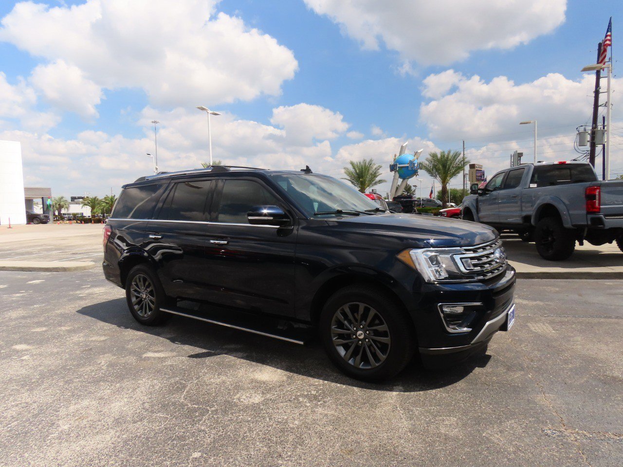 Certified 2021 Ford Expedition Limited image 7