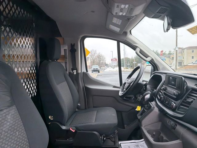 Certified 2024 Ford Transit 250 Low Roof w/ Exterior Upgrade Package RWD image 35