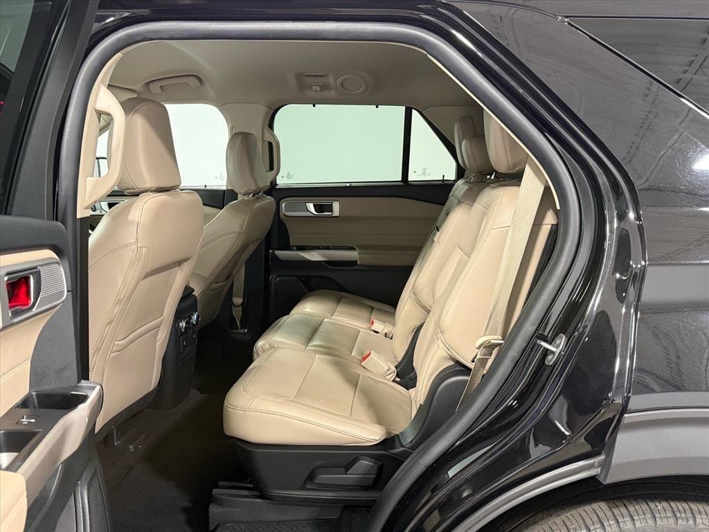 Certified 2023 Ford Explorer Limited image 14
