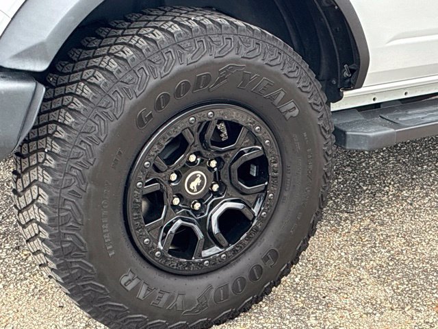 Certified 2024 Ford Bronco Wildtrak AWD/4WD image 16