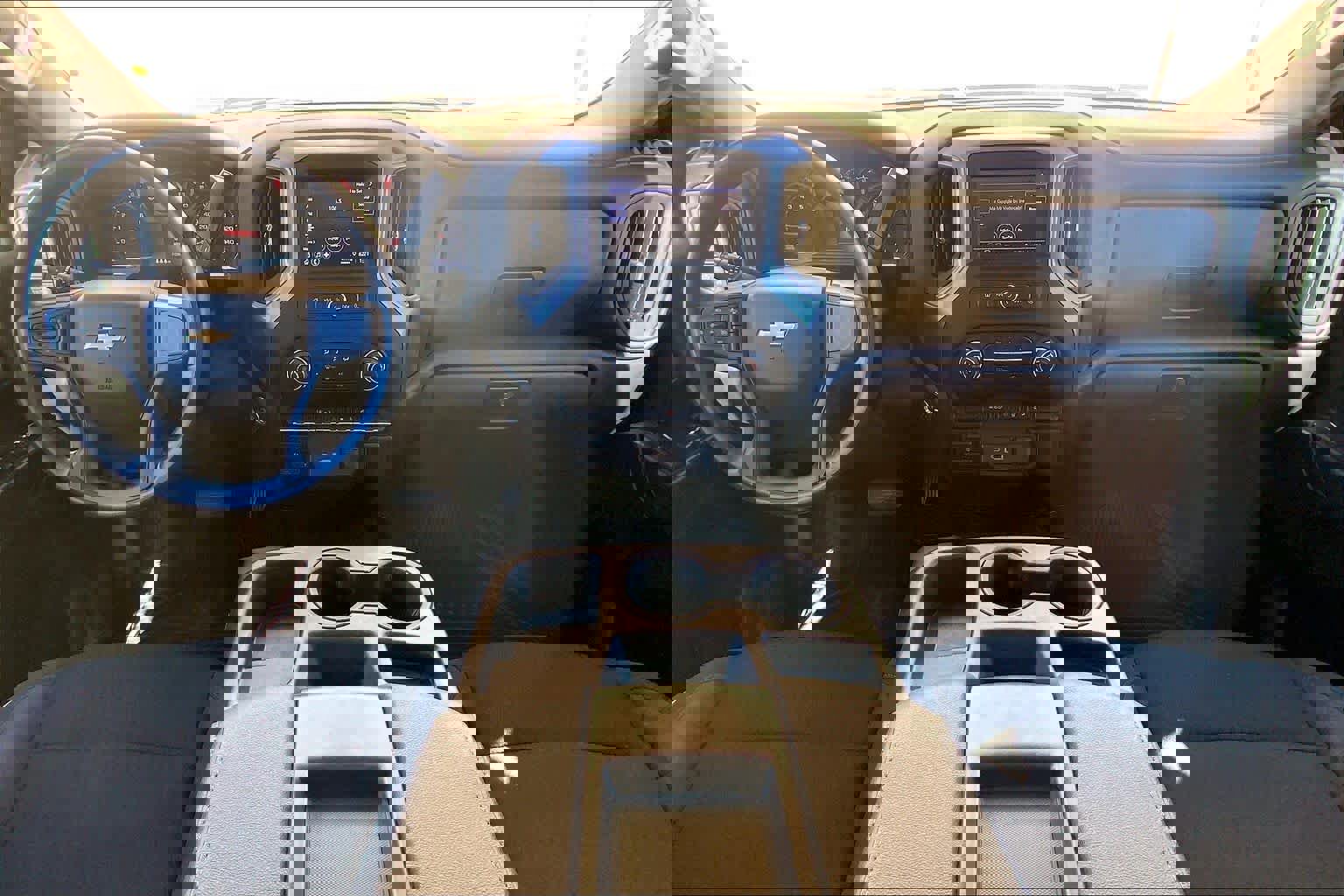 Used 2024 Chevrolet Silverado 2500 Custom w/ Custom Convenience Package image 16