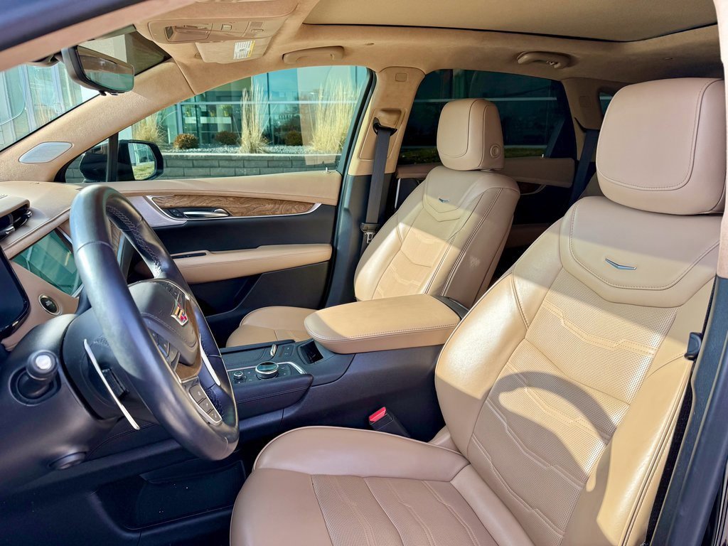 Used 2020 Cadillac XT5 Sportv w/ Platinum Package image 9