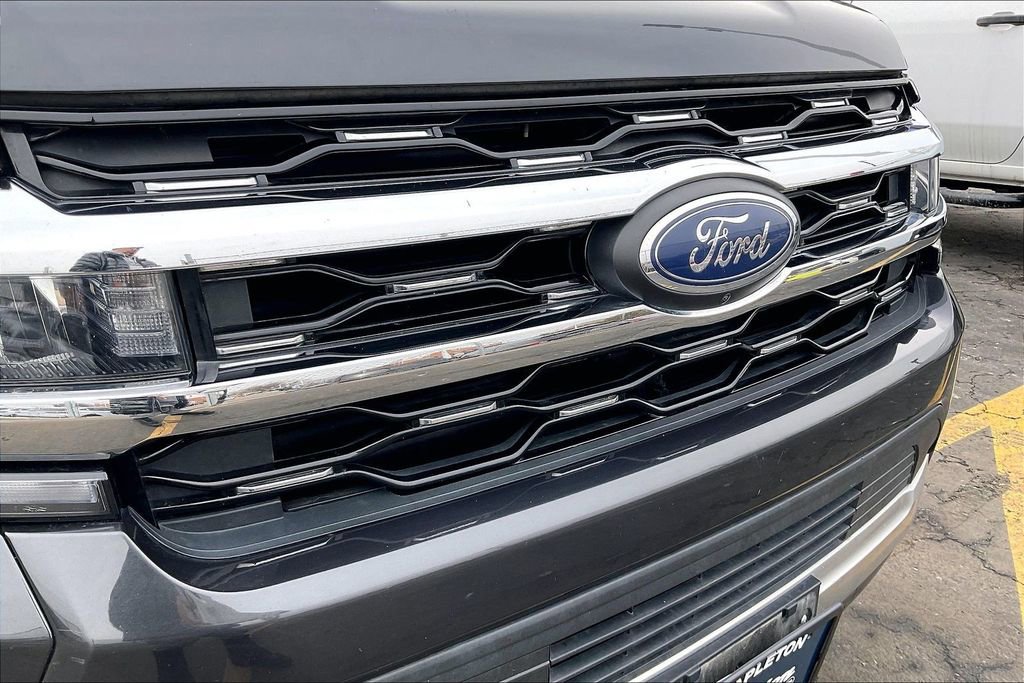 Certified 2024 Ford Expedition Limited image 31