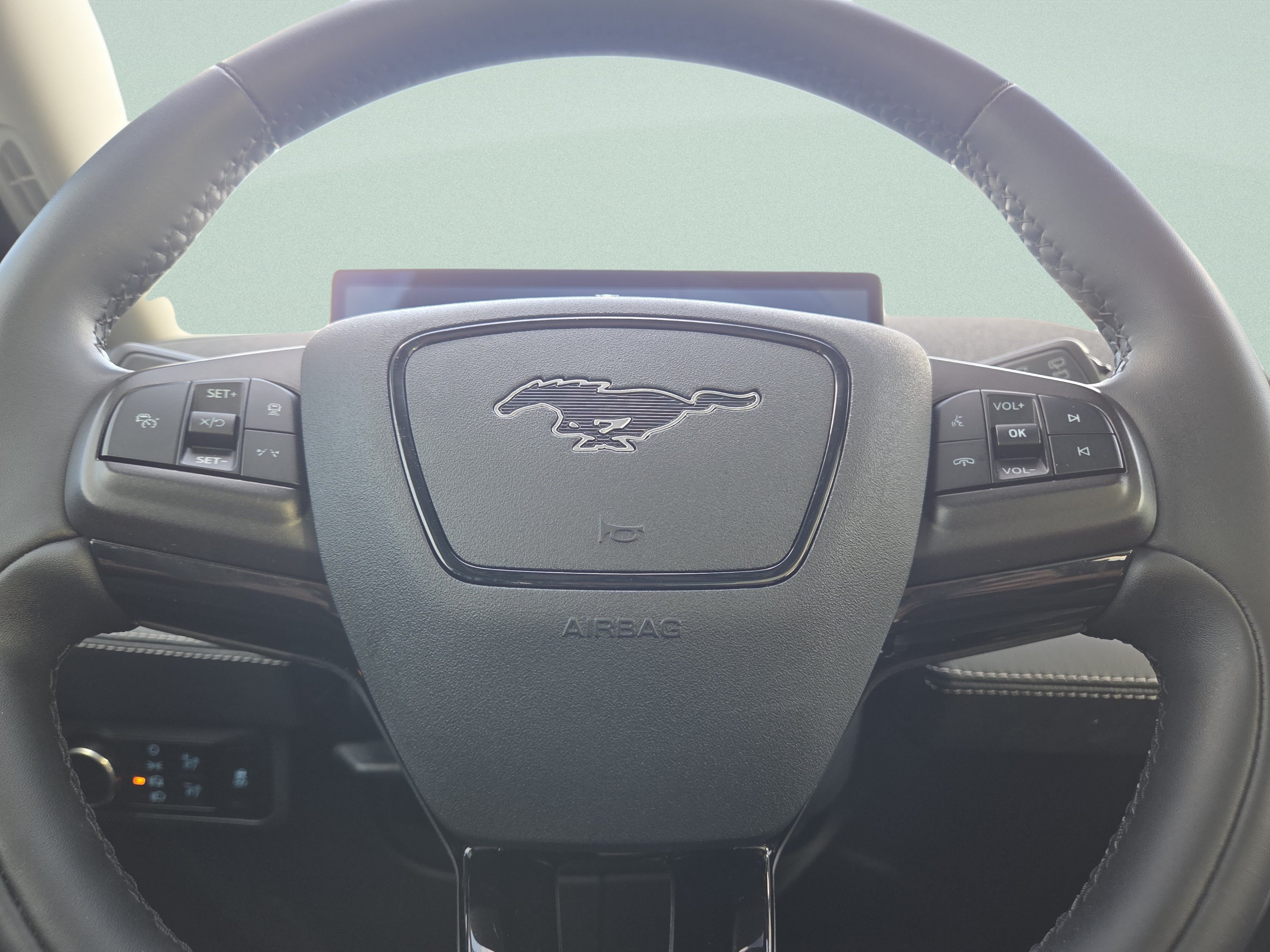 Certified 2023 Ford Mustang Mach-E Premium AWD/4WD image 31