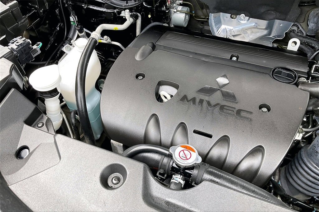 Used 2022 Mitsubishi Outlander Sport SE image 32