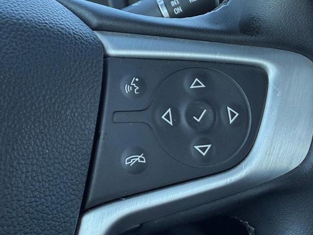 Used 2023 GMC Acadia SLT image 15