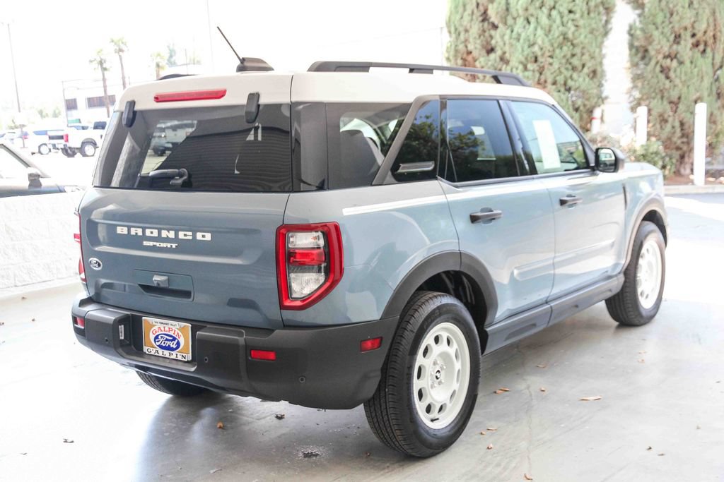 Certified 2025 Ford Bronco Sport Heritage w/ Convenience Package AWD/4WD image 4