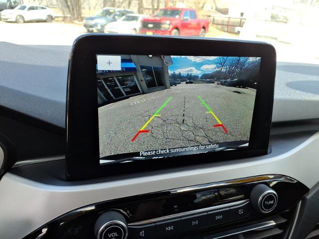 Certified 2022 Ford Escape SE image 11