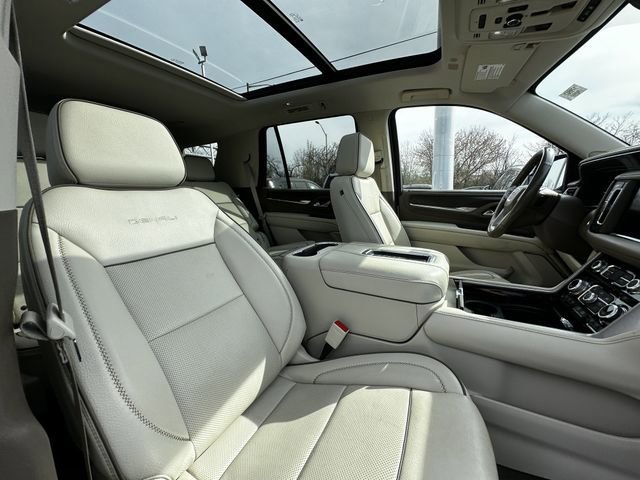 Used 2023 GMC Yukon Denali image 36