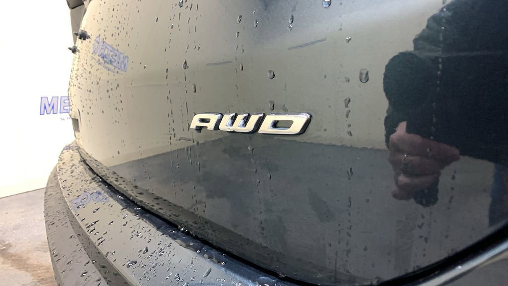 Certified 2023 Ford Edge Titanium w/ Equipment Group 301A image 18