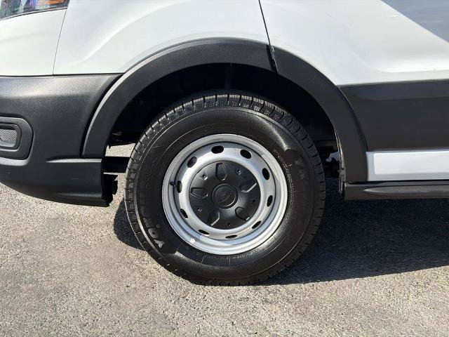 Certified 2024 Ford Transit 250 148 Medium Roof RWD image 27
