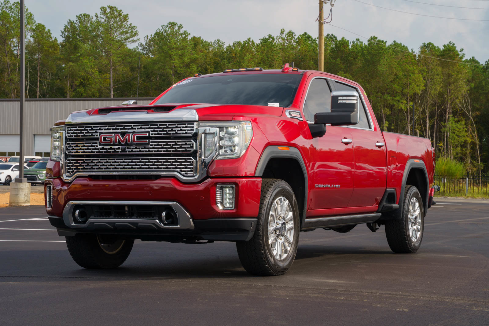 Used 2021 GMC Sierra 2500 Denali w/ Denali Ultimate Package AWD/4WD image 5