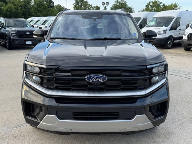 Certified 2025 Ford Expedition Platinum AWD/4WD image 2